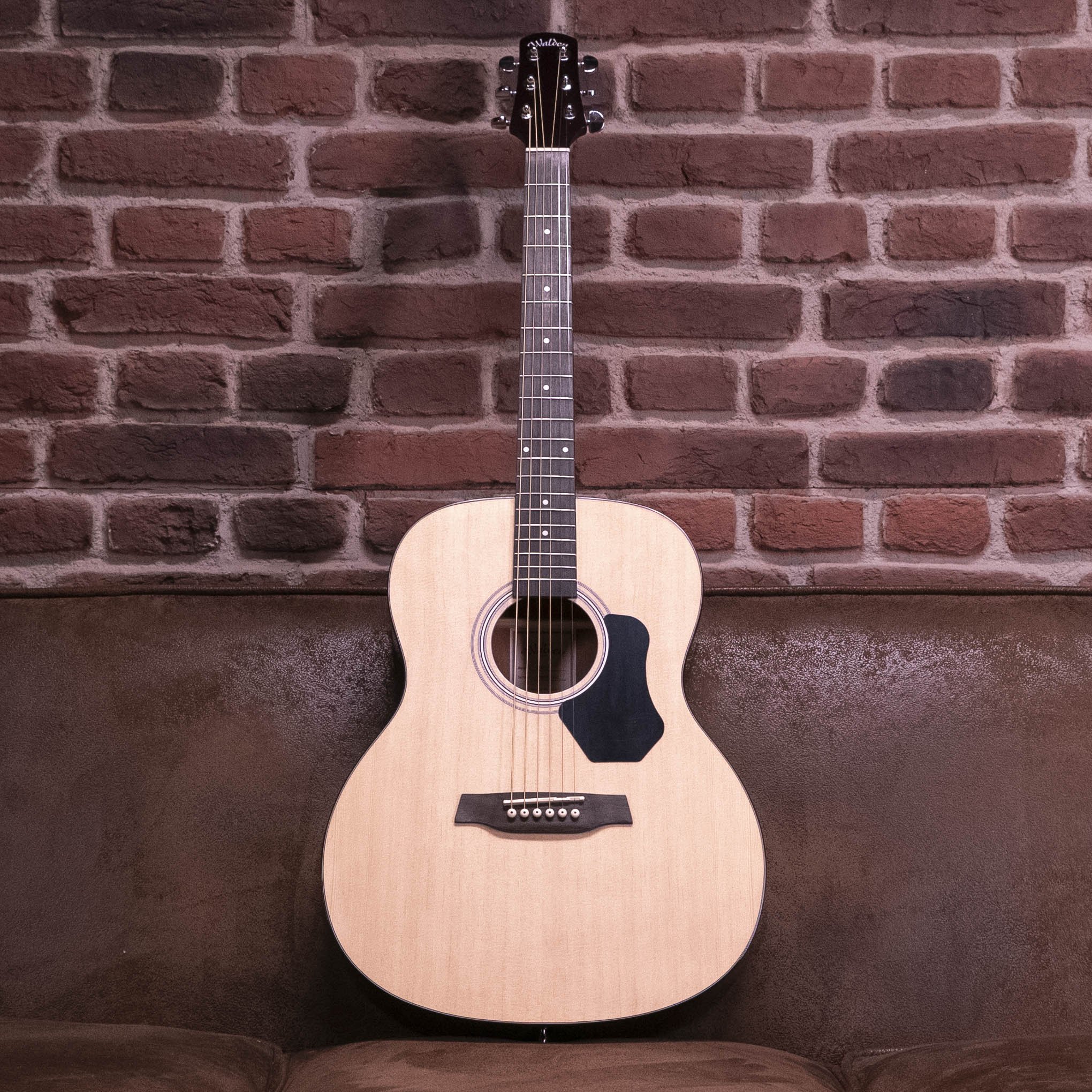 Guitarra Walden WAO450W ORCHESTRA STANDARD 400