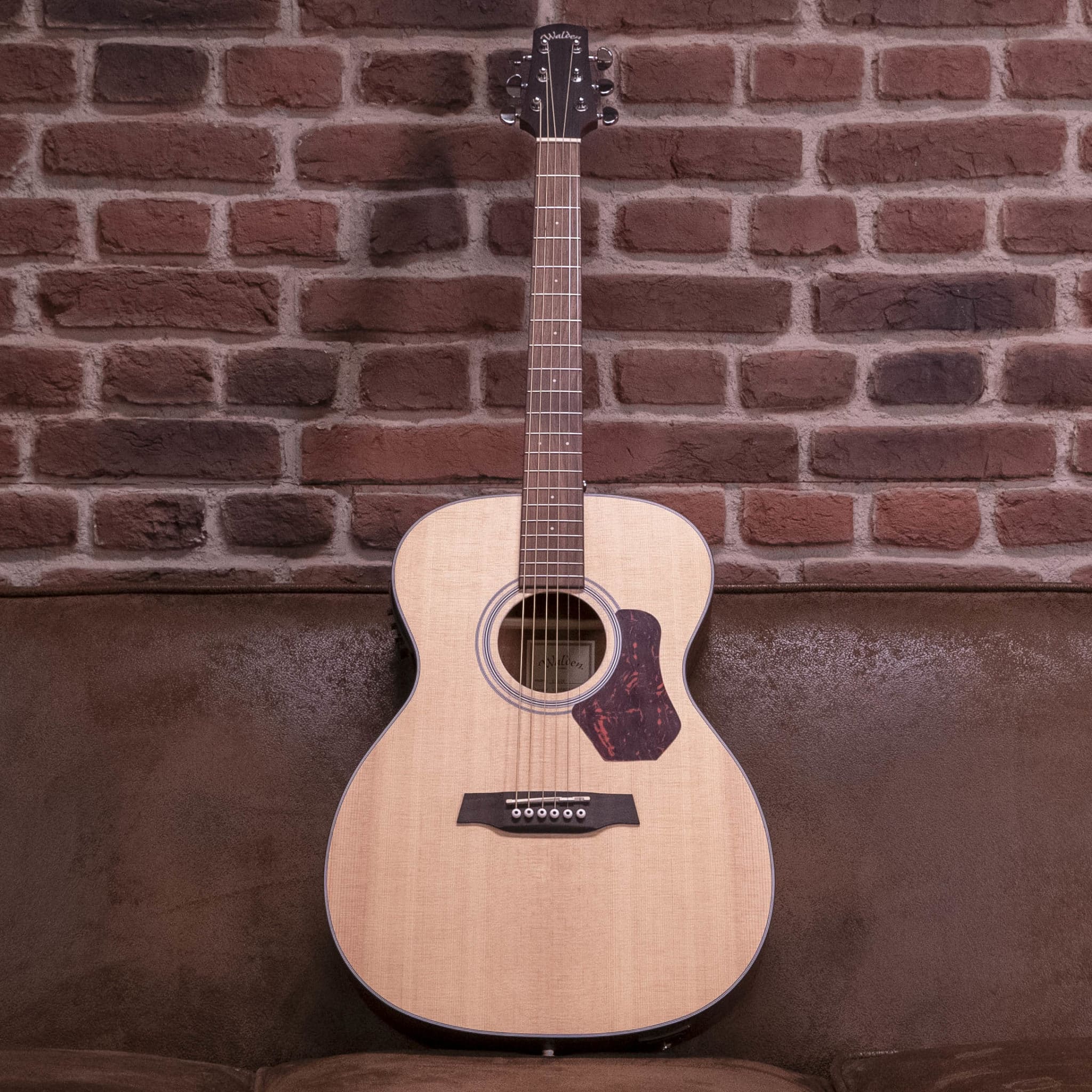 Guitarra Walden WAO550E ORCHESTRA NATURA 500