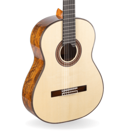 Guitarra Admira A60
